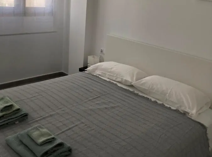 Apartament Mar Jonica 1 *